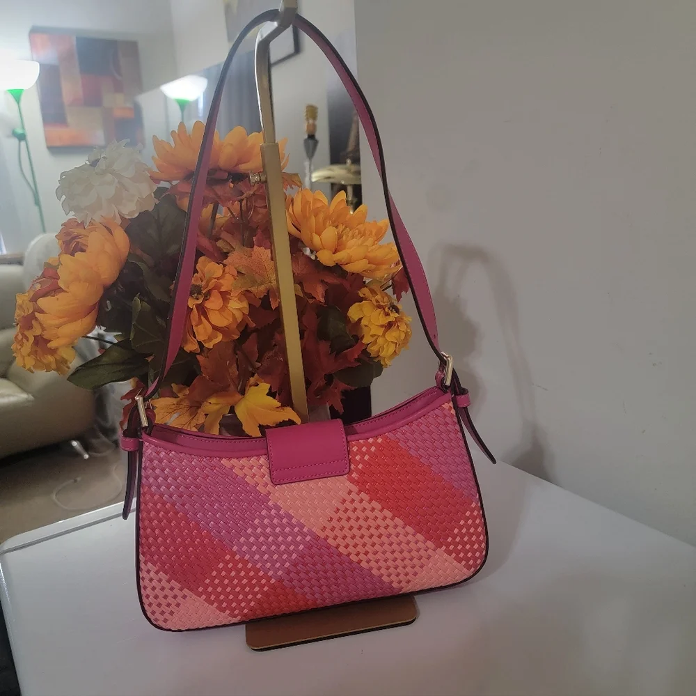 Kate Spade Vibrant Pink and Red Woven Shoulder Bag - Picture 3 of 9